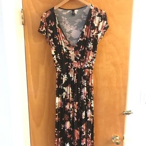 Windsor floral maxi dress